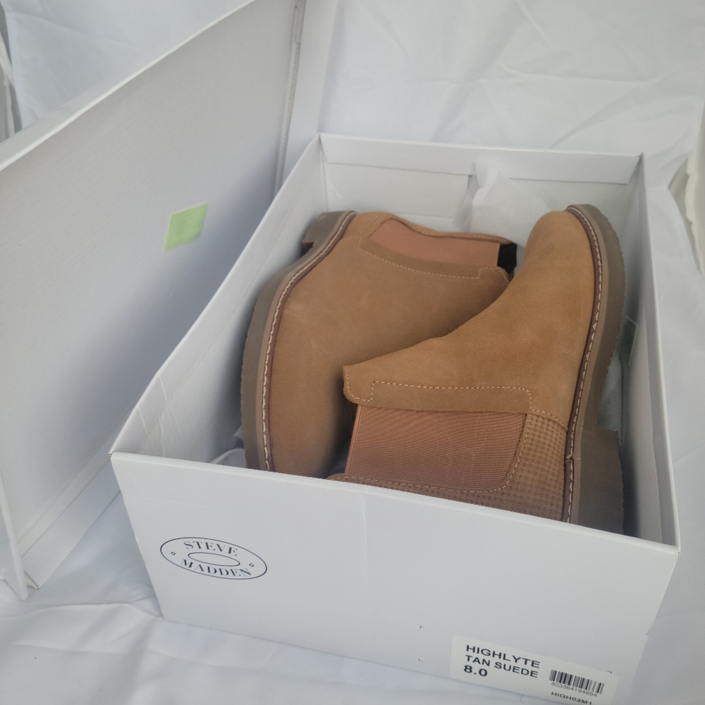Steve Madden Highlyte Tan Suede Size 8